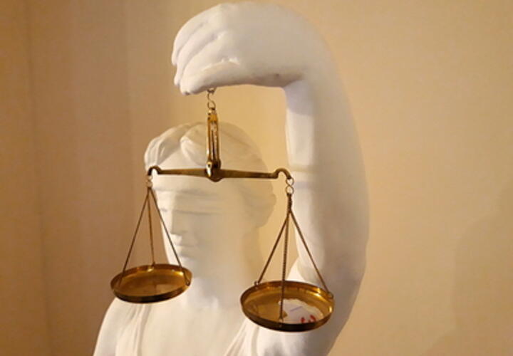 В Новороссийске осудят адвоката, который обманом выманивал у своего доверителя полмиллиона рублей 