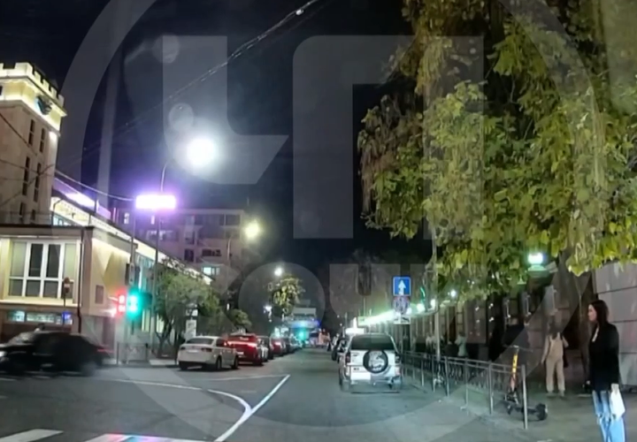 В Сочи 18-летний водитель «БМВ» устроил дрифт и получил четыре протокола