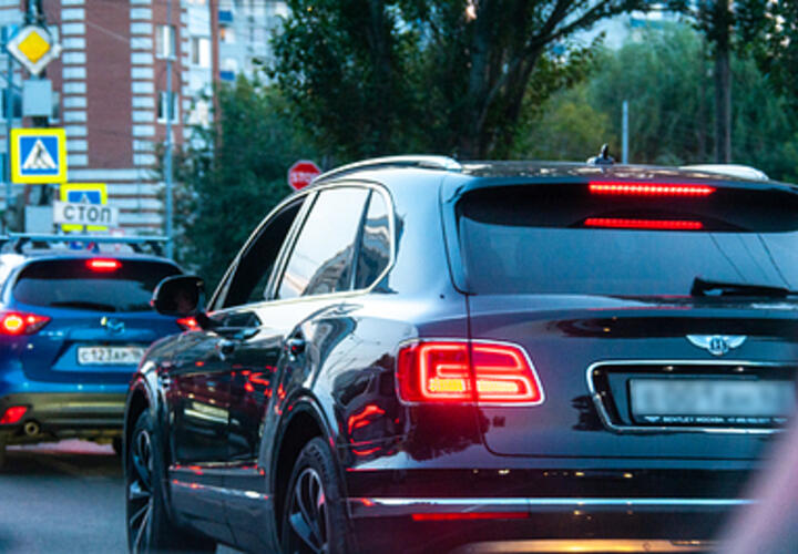 В Сочи азартный игрок просадил 50 млн в казино и лишился Bentley