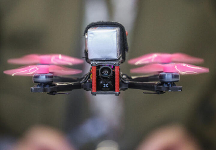 Беспилотники в небе напугали жителей Краснодара