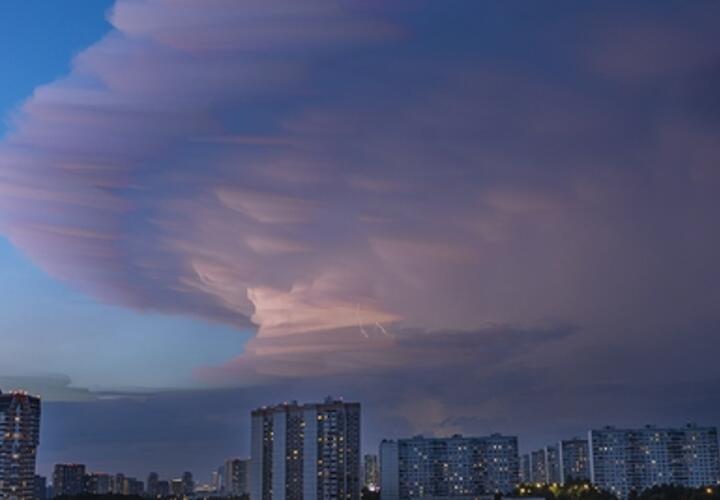 Град и ливень: жителей Краснодара предупредили об ухудшении погоды