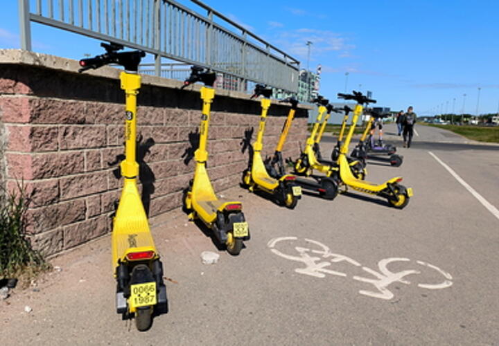 На набережной в Анапе запретят ездить на самокатах