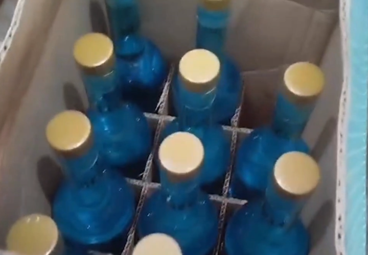 Продавщица в Темрюке приготовила к продаже в ноябрьские праздники 2200 л суррогатного алкоголя