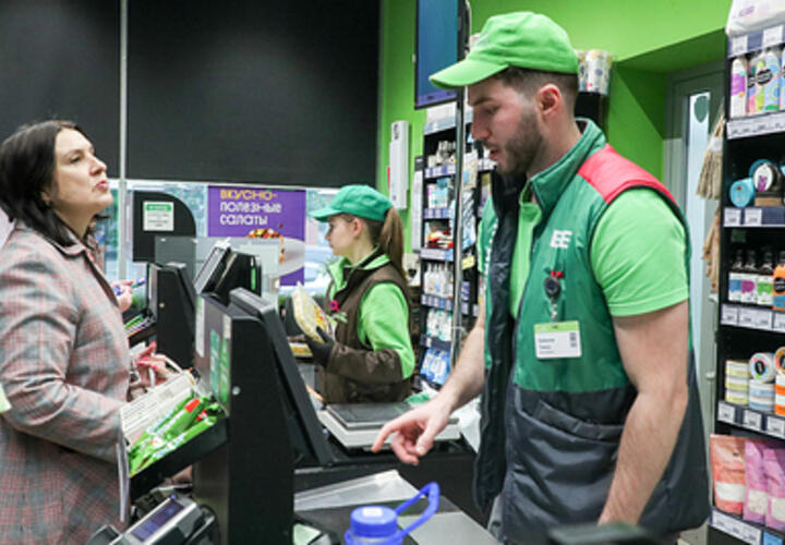 Специалисты рассказали, чем опасна покупка товаров в супермаркете без выдачи бумажного чека