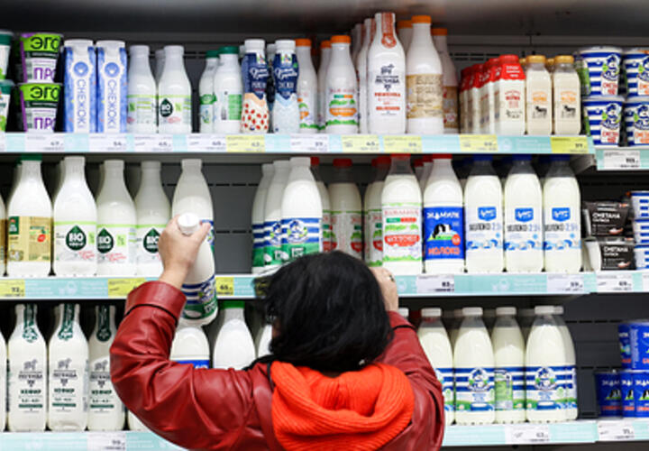 Теперь не меньше поллитра: в кубанских магазинах исчезнет товар нестандартной фасовки