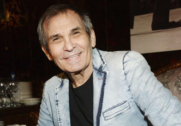 Бари Алибасову предстоит экстренная операция