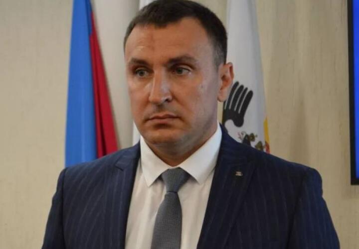 В Краснодаре глава округа Калинино Роман Бигоцкий ушел служить в зону СВО