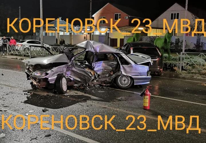 В Краснодарском крае водитель иномарки устроил смертельное ДТП, проехав на красный свет