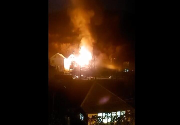 В Туапсинском районе сгорел частный дом