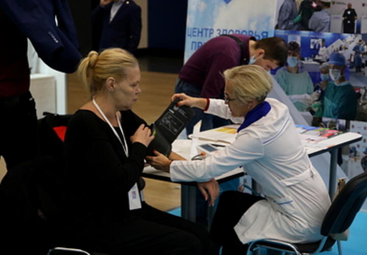 Минздрав держит строй: в новогодние праздники медучреждения Кубани работают в специальном режиме