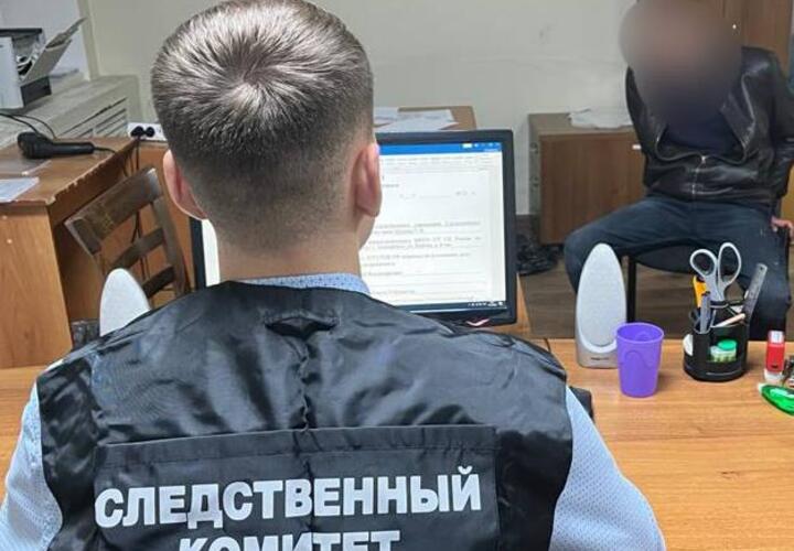 Покупатель в супермаркете на Кубани пытался зарезать продавца