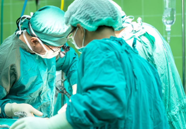 У мужчин минно-взрывные травмы