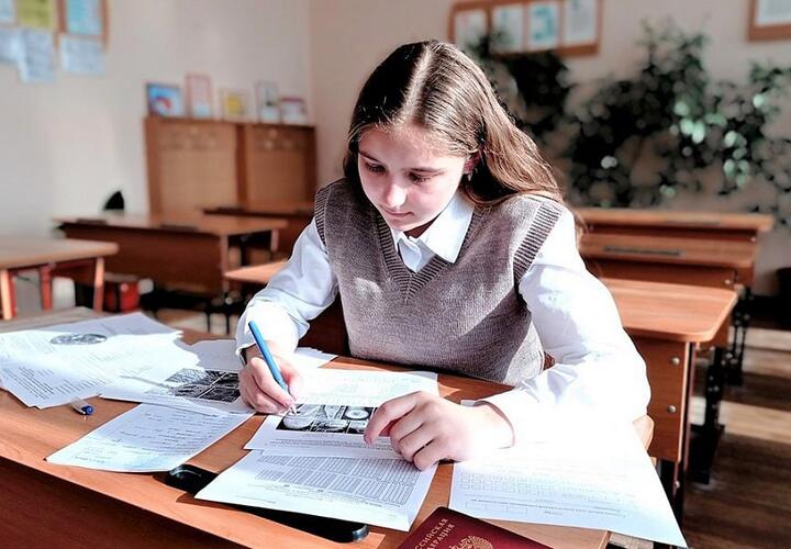 Студенты-стобальники Краснодарского края все еще не получили обещанные деньги