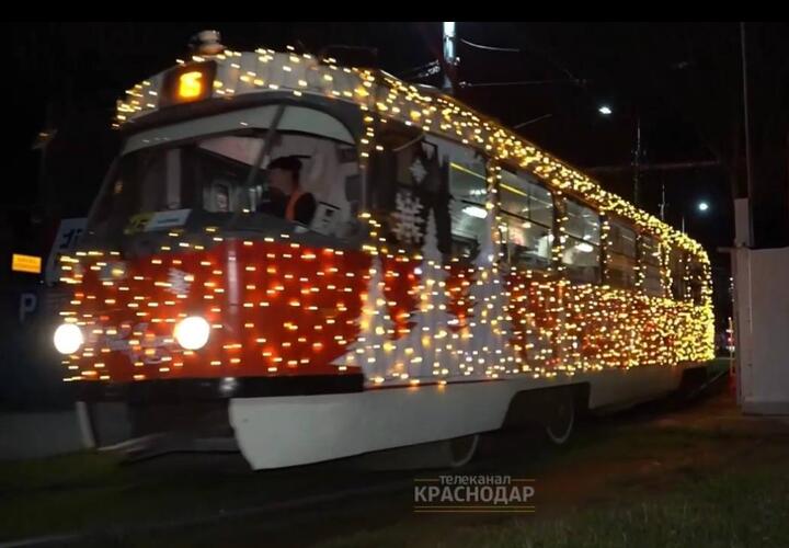 В Краснодаре опубликовали график новогодних трамваев