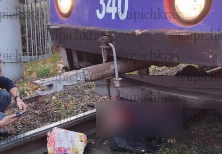 Женщина чудом выжила, попав под трамвай в Краснодаре