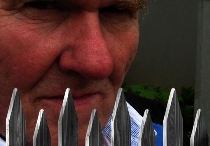 65-летний ревнивец взорвал автомобиль сожителя своей экс-супруги в Краснодаре