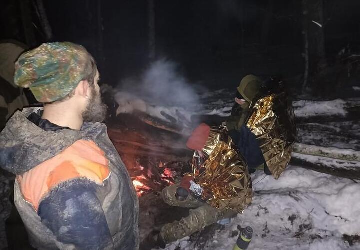 Мальчик идти уже не мог: больше суток туристы замерзали в лесу под Абинском Краснодарского края