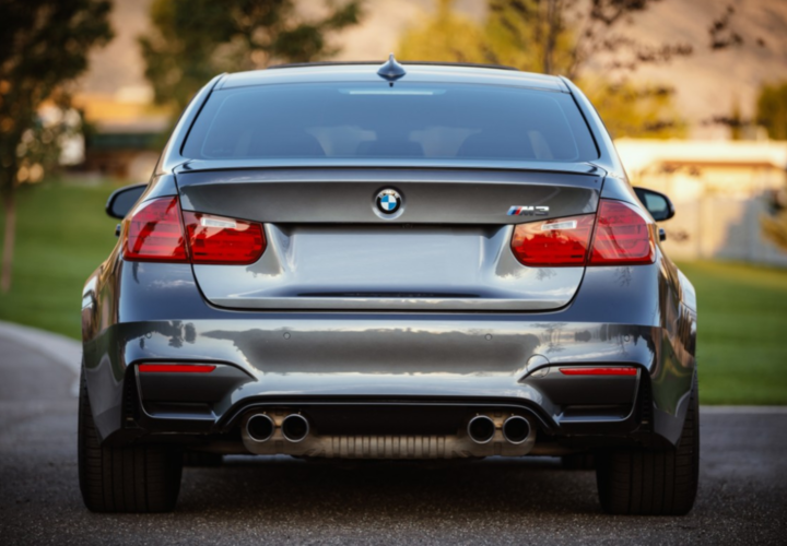 В России ужесточат наказание за сокрытие номеров на авто