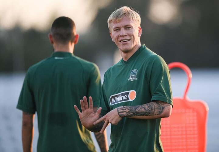 Никите Кривцову нужно не менее 300 тысяч рублей в месяц