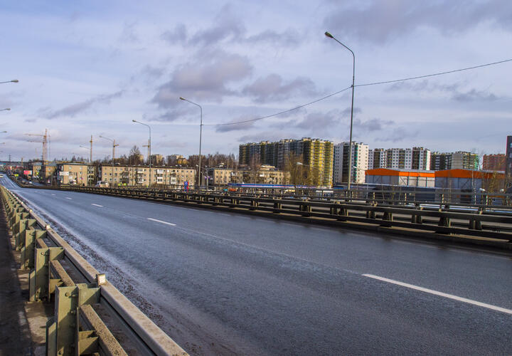 Нет ни одного затора, даже в самом маленьком проулке