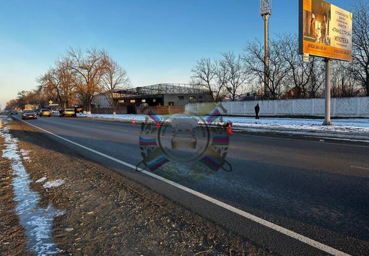 Пенсионер погиб при попытке перебежать автотрассу в запрещенном месте в Успенском районе Кубани