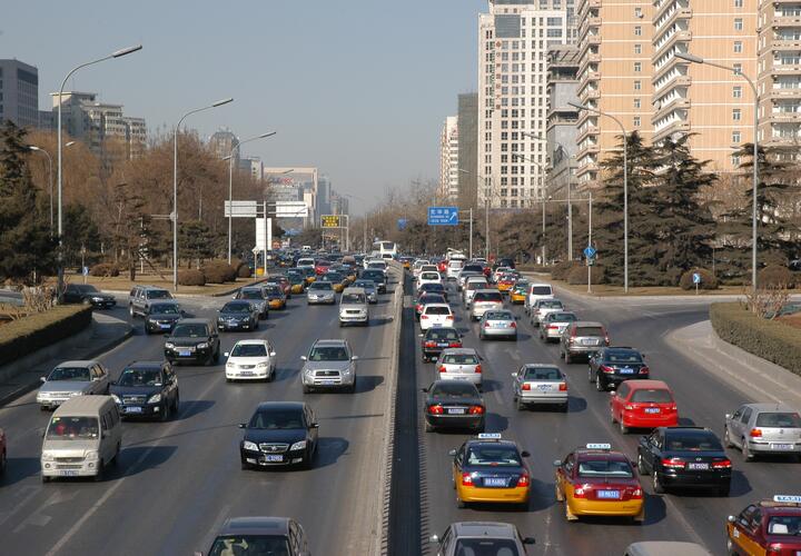 Школьника с ДЦП маршрутчик высадил на оживлённой трассе