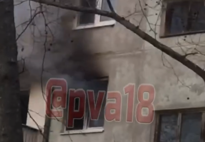 В Анапе из пожара спасли четыре человека