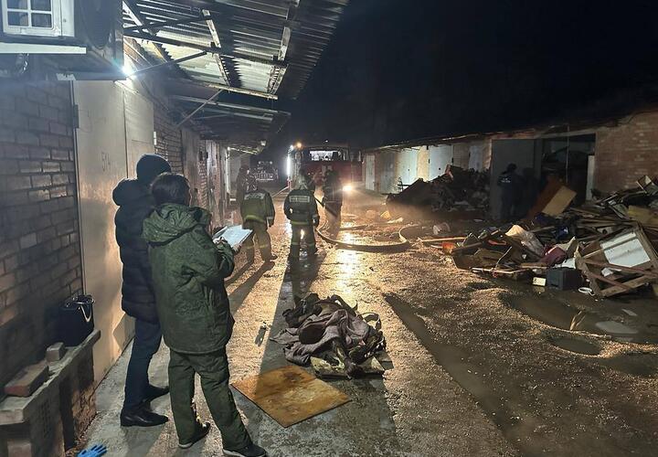 В Армавире после пожара в гараже найдено тело пенсионера
