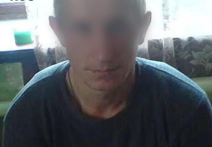 Житель Гулькевичского района выстрелил в своего приятеля и ударил его топором во время ссоры