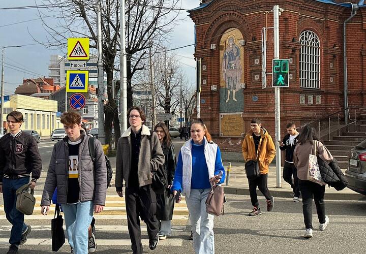 74 плоских светофора установят в Краснодаре к концу марта