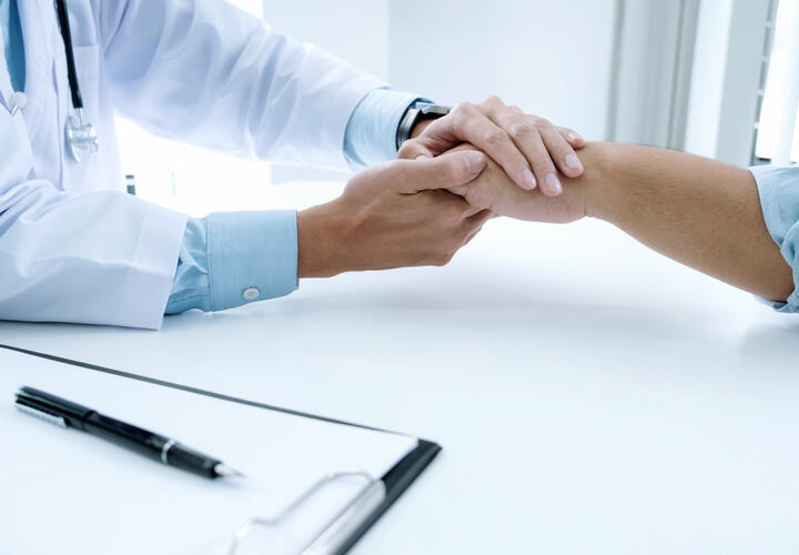 Онколог назвала главные причины развития рака толстой кишки у молодых людей