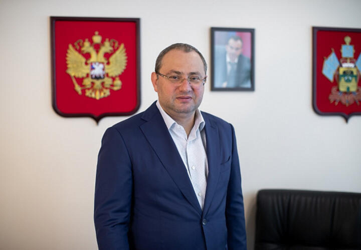 От имени главы Минздрава Кубани Филиппова мошенники рассылают сообщения в соцсетях