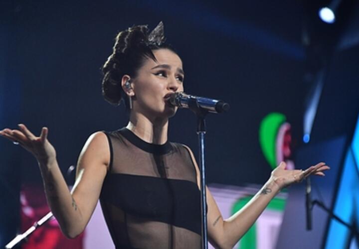 Певица Zivert отменила концерт в Сочи из-за проблем со здоровьем