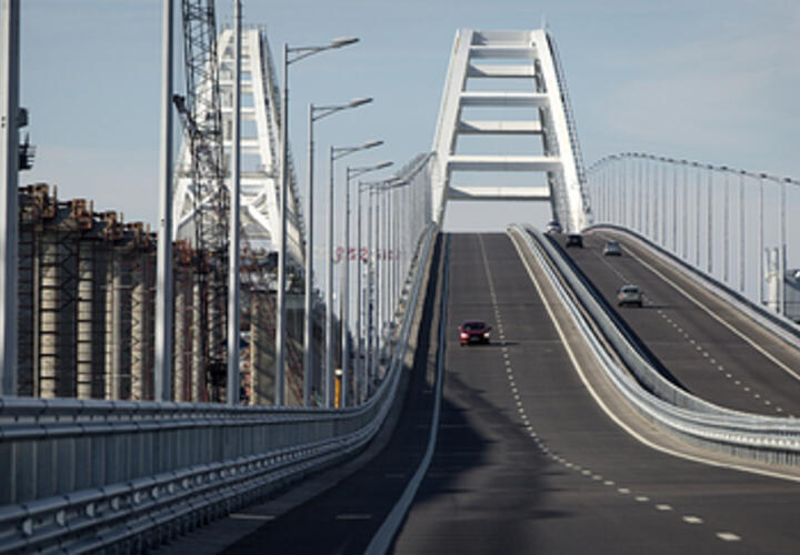 По новой трассе в сторону Крымского моста разрешат ездить со скоростью 120 км/ч