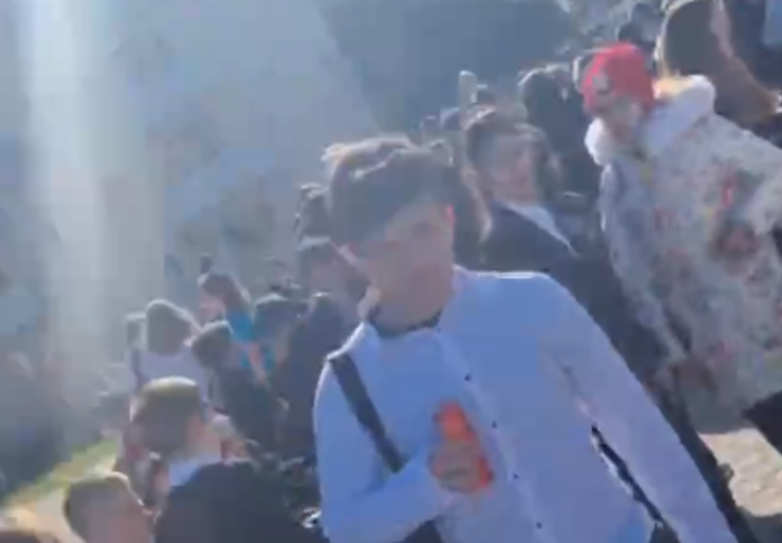 Власти просят сохранят спокойствие