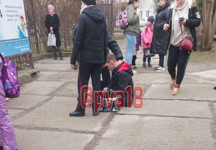 В Анапе 44-летний дебошир бросался на прохожих 