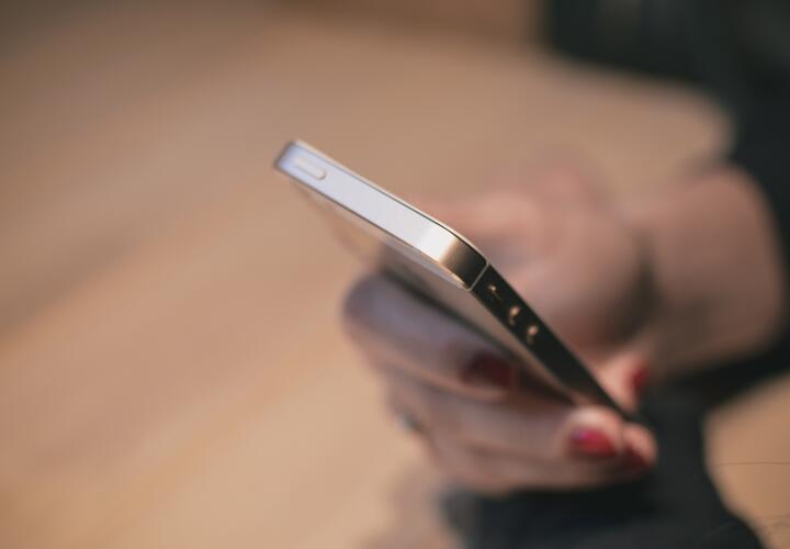 Брат просил о помощи: новороссийка перевела мошенникам 70 тысяч после голосового сообщения