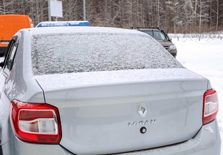 Муж обманом продал машину жены и уехал к любовнице в Сочи