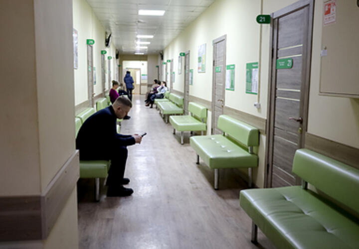 На прием по секундомеру : теперь пациенты на Кубани смогут пробыть у врача лишь строго отведенное время