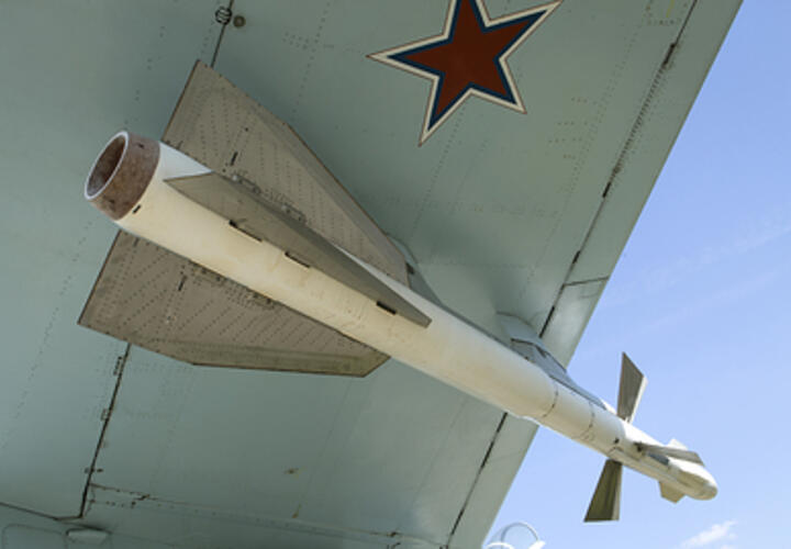 Российский истребитель над Черным морем отогнал от границы три британских военных самолета