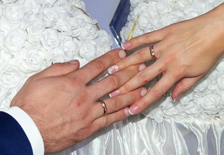 Совет, да не любовь: житель Туркмении фиктивно женился на даме с Кубани, чтобы получить вид на жительство