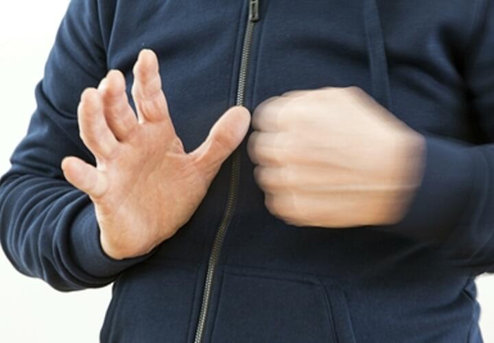 Ударил в кадык: сварщика из Адлера подозревают в убийстве подростка 25-летней давности