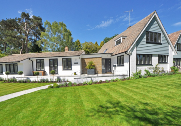 Где продают самые дороги и дешевые загородные дома на Кубани