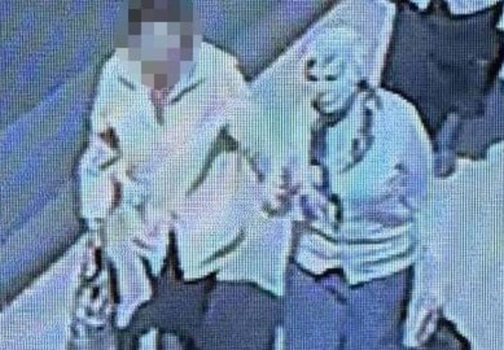 Мошенницу, которая обманула пенсионерку, якобы снимая с нее порчу, разыскивают в соседнем с Краснодаром городе