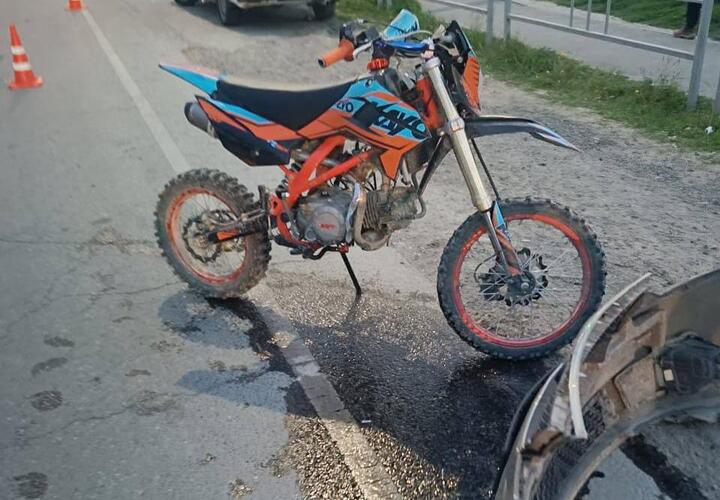 Подросток на питбайке погиб в ДТП в Анапе, за жизнь его друга борются врачи