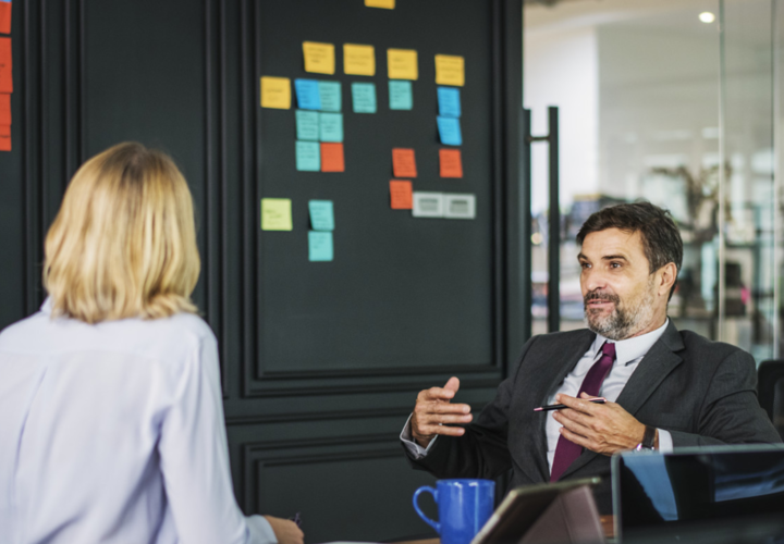 Как расположить к себе собеседника с первых минут