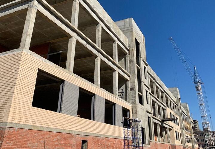 Строительство одной из крупнейших новых школ в Краснодаре планируют завершить в 2025 году