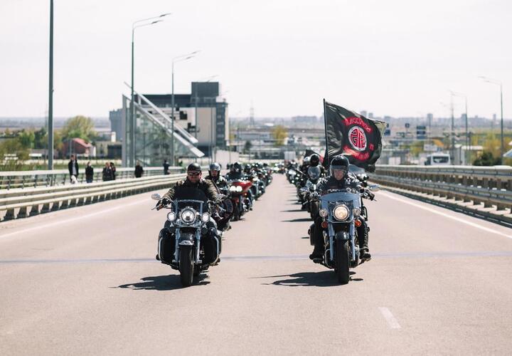 Тысячи байкеров проехали по улицам Краснодара