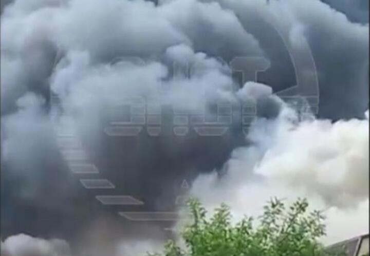 В МЧС прокомментировали взрыв и пожар в отеле в Туапсинском районе