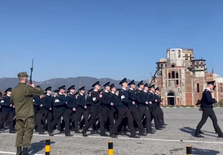 В Новороссийске готовятся к Параду Победы